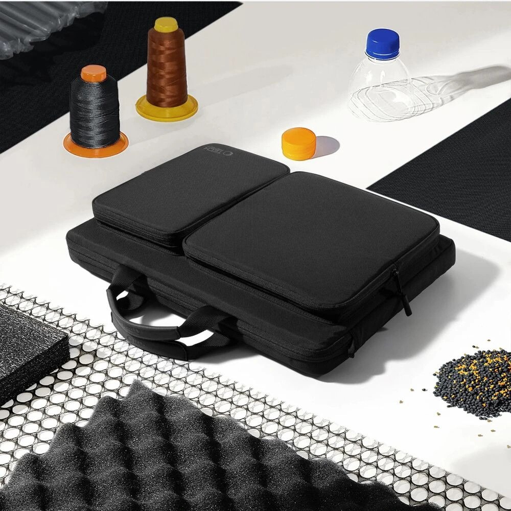 Geanta laptop Tech-Protect Defender, 17 inch, neagra, cu 4 compartimente, set cu curea