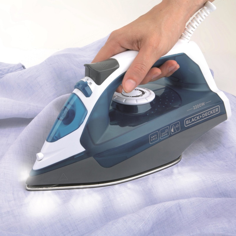Fier de calcat Black&Decker, 2200W, abur continuu 120g/min, albastru