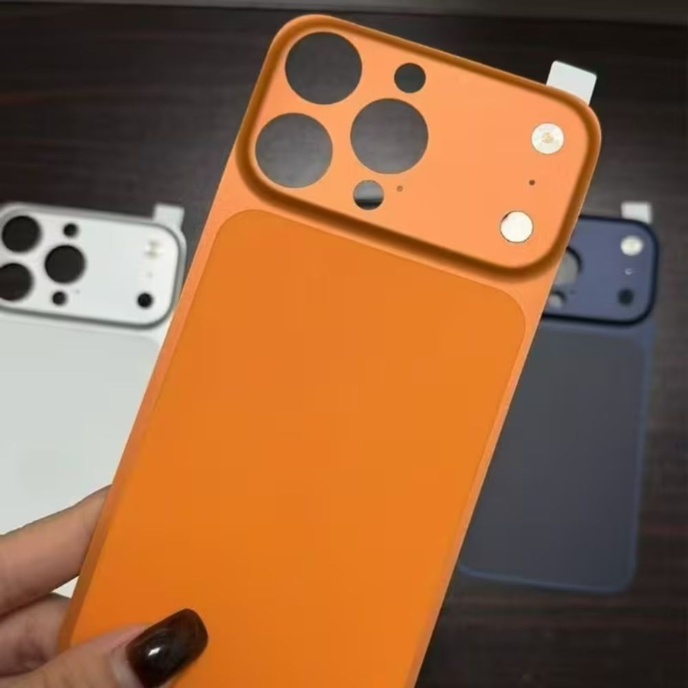 Folie spate telefon G-Tech pentru iPhone 16 Pro Max, transformare instantanee iPhone 17 Pro Max, Portocaliu, design ultra-subtire