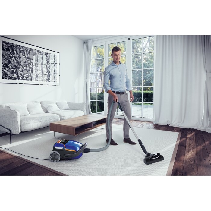 Aspirator, Electrolux, EUOC94DB UltraOne cu sac de praf, 700W, capacitate sac de praf 5L, cap de aspirare AeroPro Parketto, Multicolor
