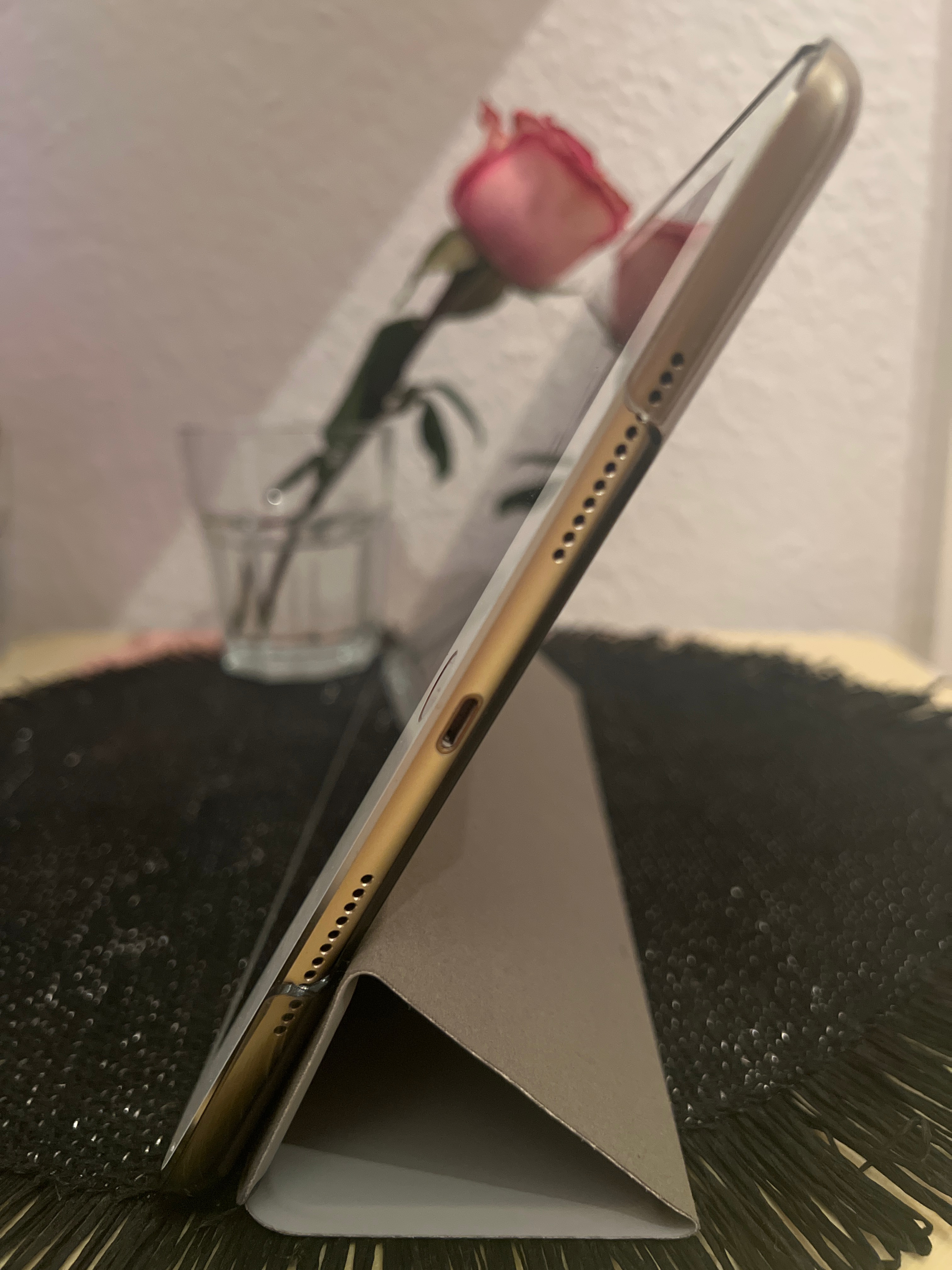 Husa Smart Cover compatibila cu Ipad 9.7" 2017,2018 , Verde inchis, TELGORBCS