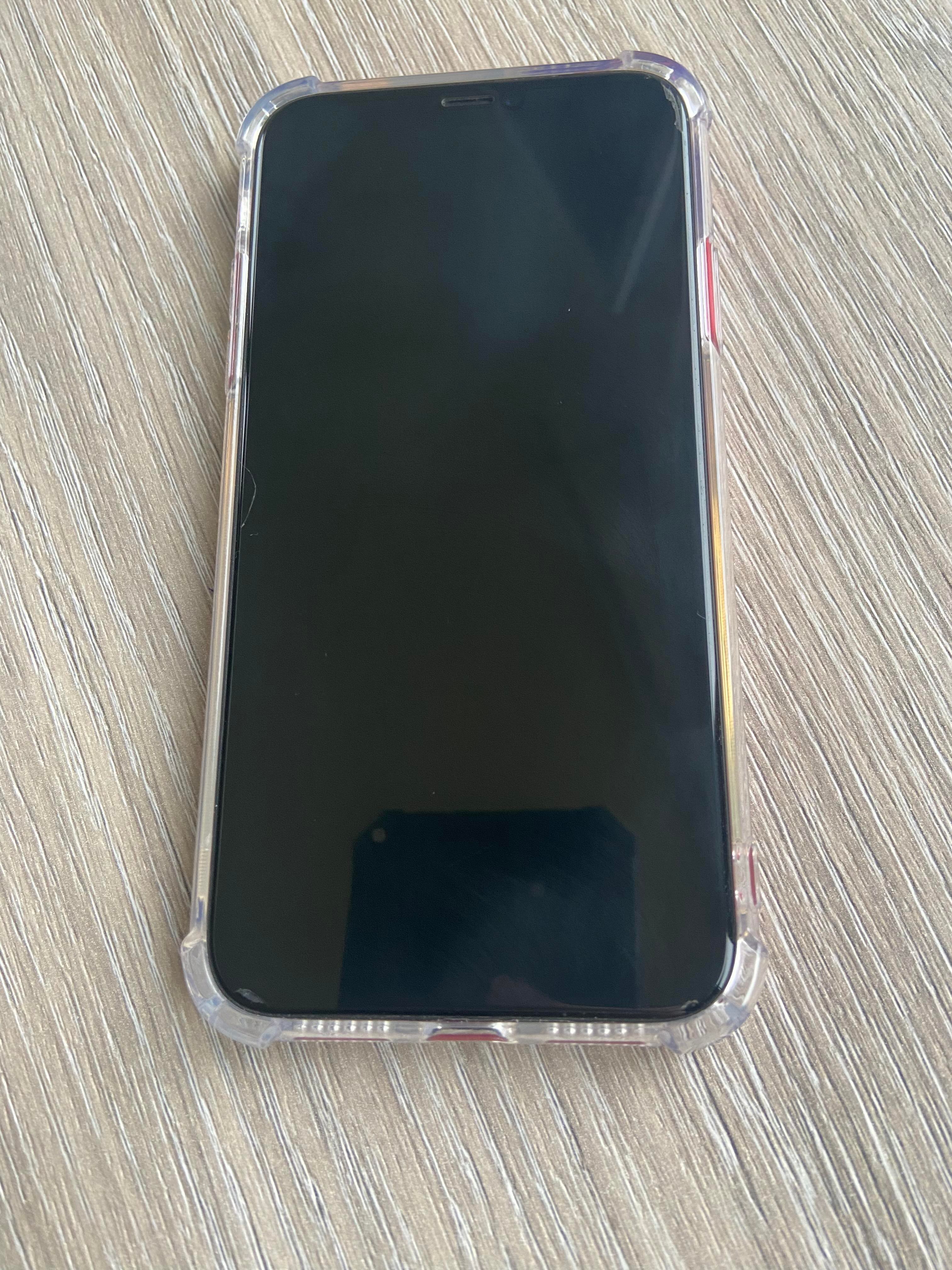 Husa compatibila cu iPhone 11, Anti-Shock, Silicon Transparent, Cu Protectie Camera, BzStore