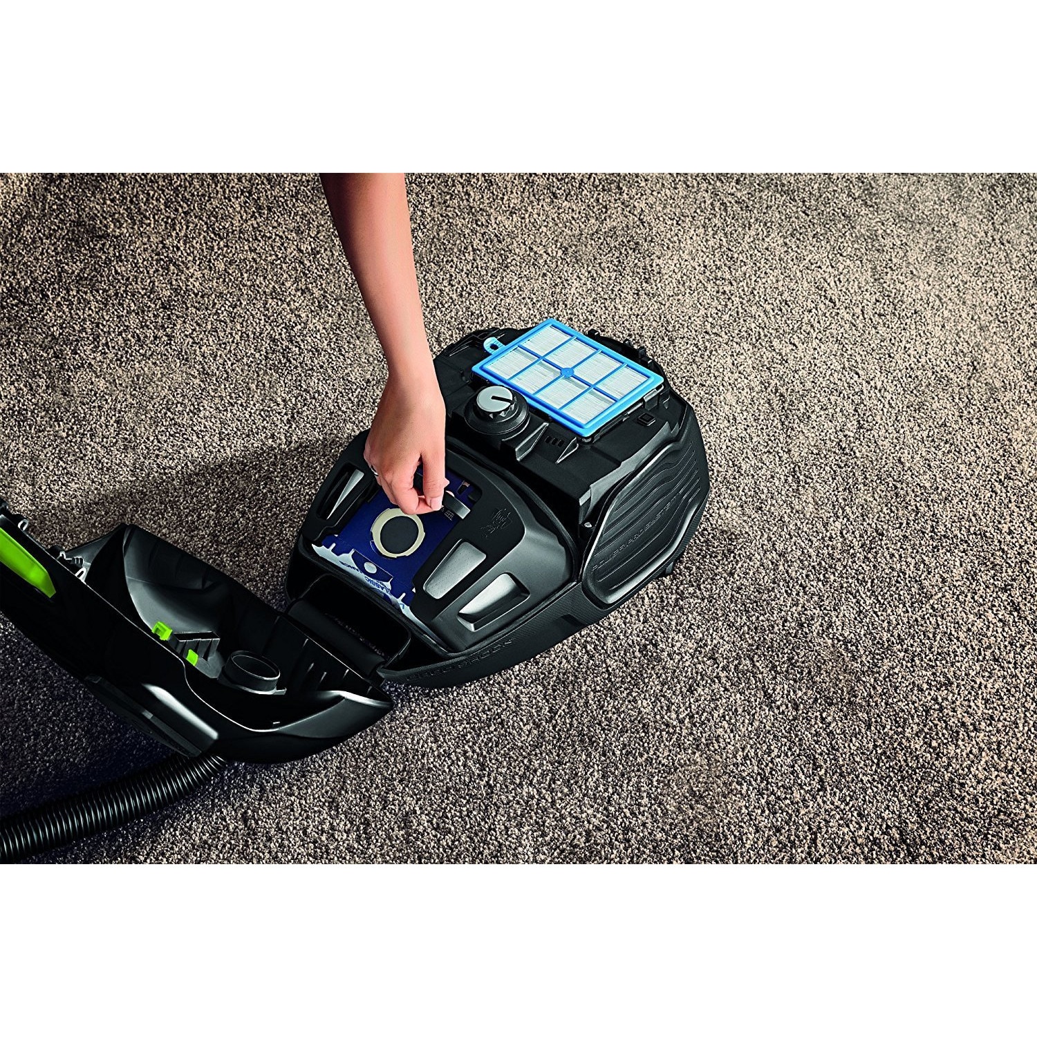Aspirator AEG VX6-1-Oko, 3.5 l, 750W, 80 db, Negru