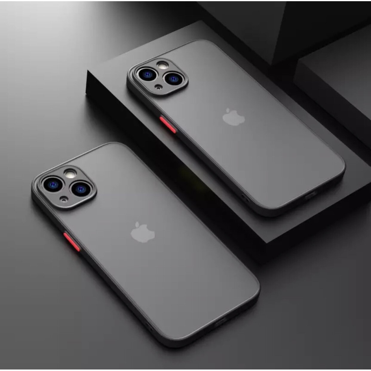 Husa Premium cu protectie la camere si finisaj mat, compatibila cu iPhone 13 / Negru