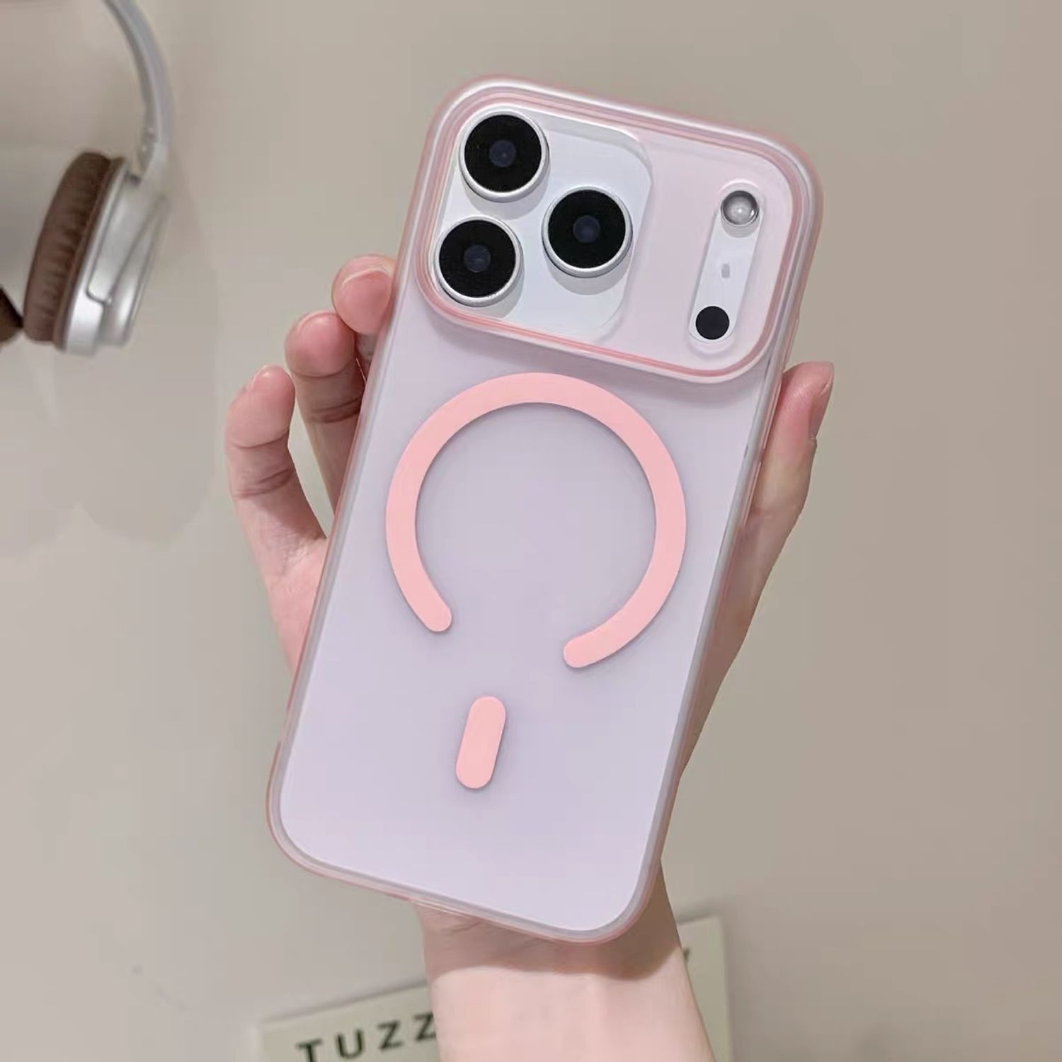 Husa de Protectie, Compatibila cu Apple iPhone 17 Pro, MagSafe, Roz mat