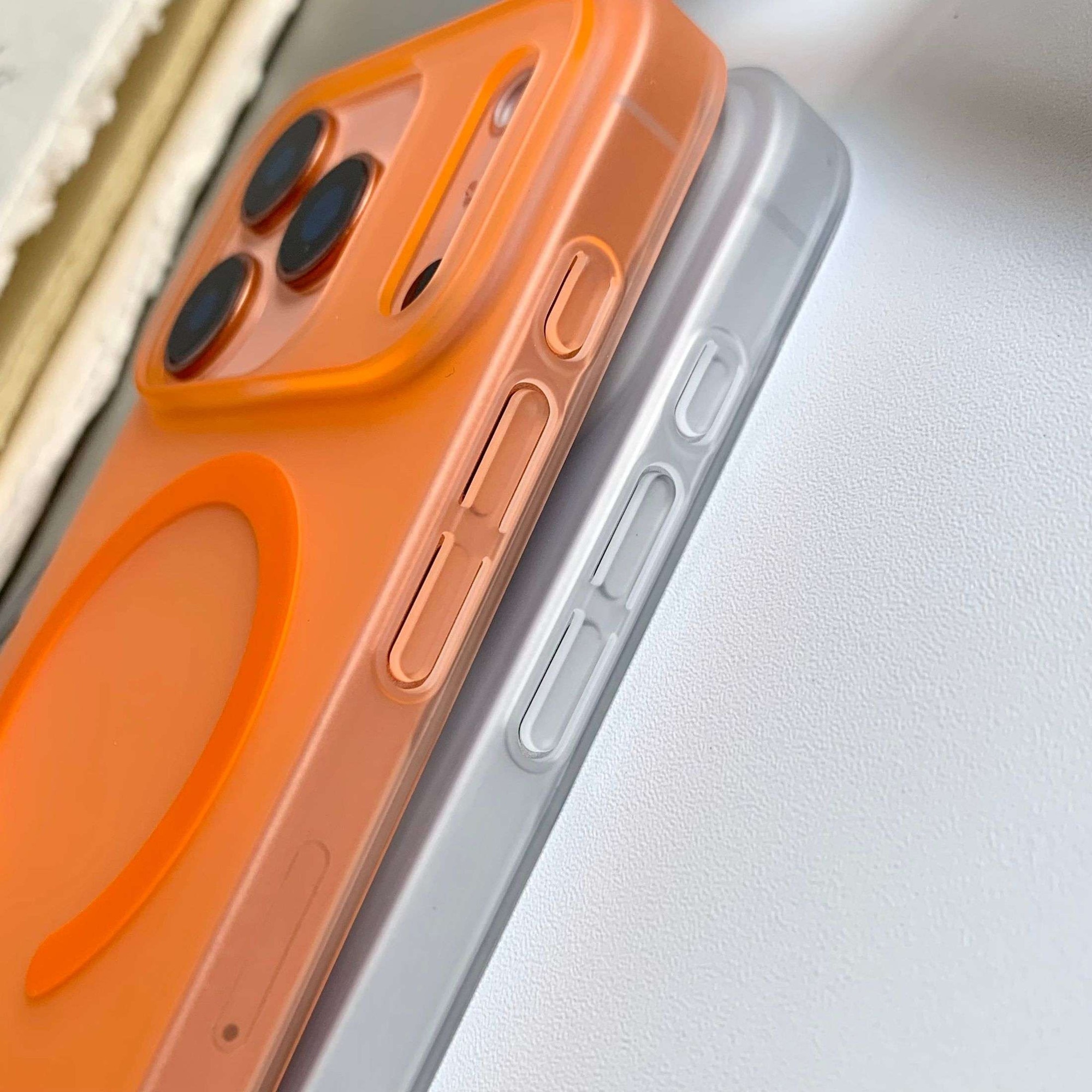 Husa de Protectie, Compatibila cu Apple iPhone 17 Pro, MagSafe, Roz mat