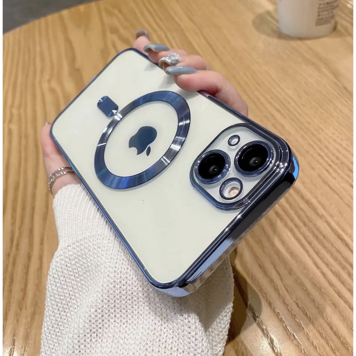 Husa din silicon cu margini metalizate Ultra-Soft, Luxury Magsafe, compatibila cu iPhone 11 / Albastru