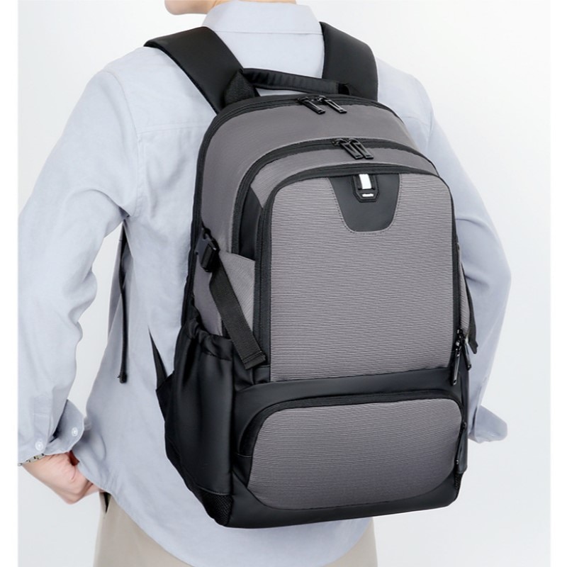 Rucsac laptop 15.6" smart casual, cu port de incarcare USB, Escalate, 46x30x22 cm, Gri