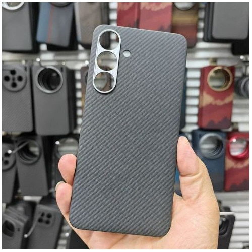 Husa de protectie Tip Kevlar (fibra aramida) pentru Samsung Galaxy S25 FE – Ultra-Slim, Anti-Alunecare, Compatibila MagSafe, Protectie la Socuri, Negru Carbon