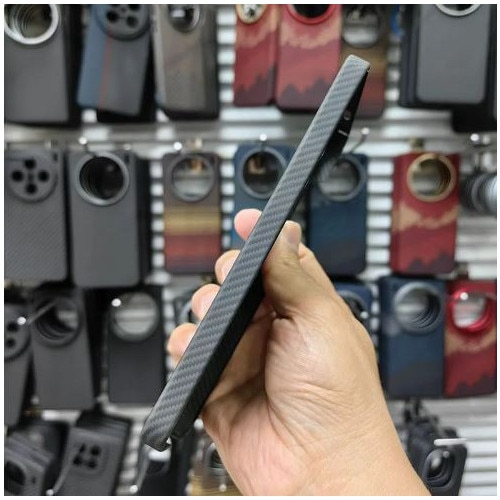 Husa de protectie Tip Kevlar (fibra aramida) pentru Samsung Galaxy S25 FE – Ultra-Slim, Anti-Alunecare, Compatibila MagSafe, Protectie la Socuri, Negru Carbon