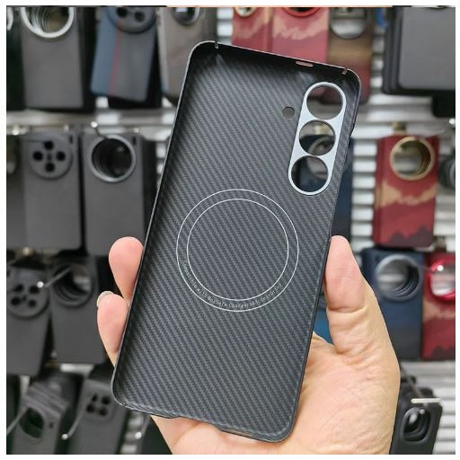 Husa de protectie Tip Kevlar (fibra aramida) pentru Samsung Galaxy S25 FE – Ultra-Slim, Anti-Alunecare, Compatibila MagSafe, Protectie la Socuri, Negru Carbon