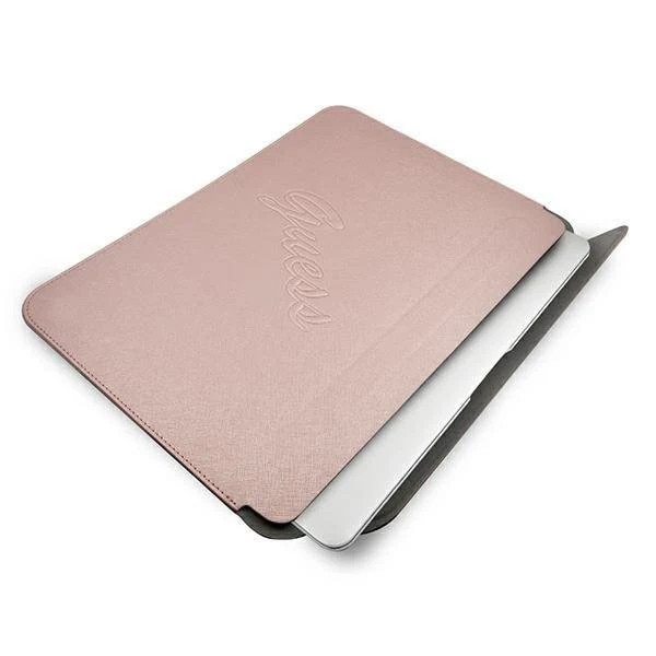 Husa Guess Saffiano Script compatibila cu laptop 13 inch Pink