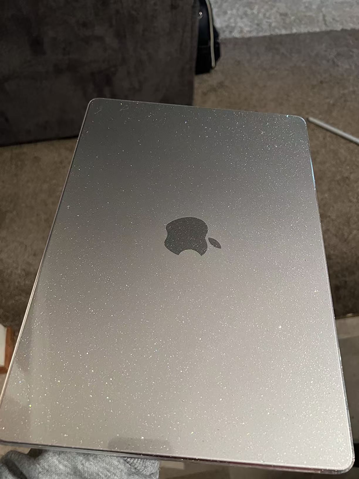 Carcasa Glitter Hard Shell pentru MacBook Air 15 (2023/2024/2025) M Series (M4/M3/M2) (A2941/A3114/A3241), Husa & Protectie MacBook, Negru transparent