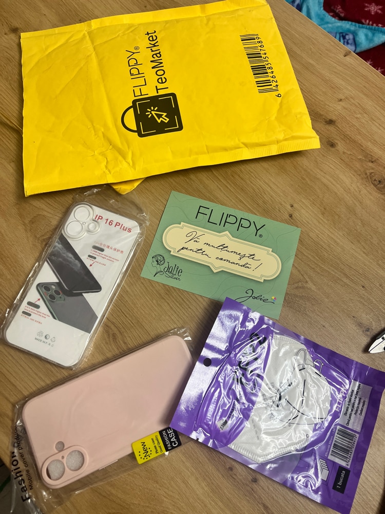 Husa de Protectie Matte TPU, Flippy, pentru Apple iPhone 16 Plus, Protectie Camera, Antisoc, Antizgariere, Antialunecare, Acoperire Completa, Rosu