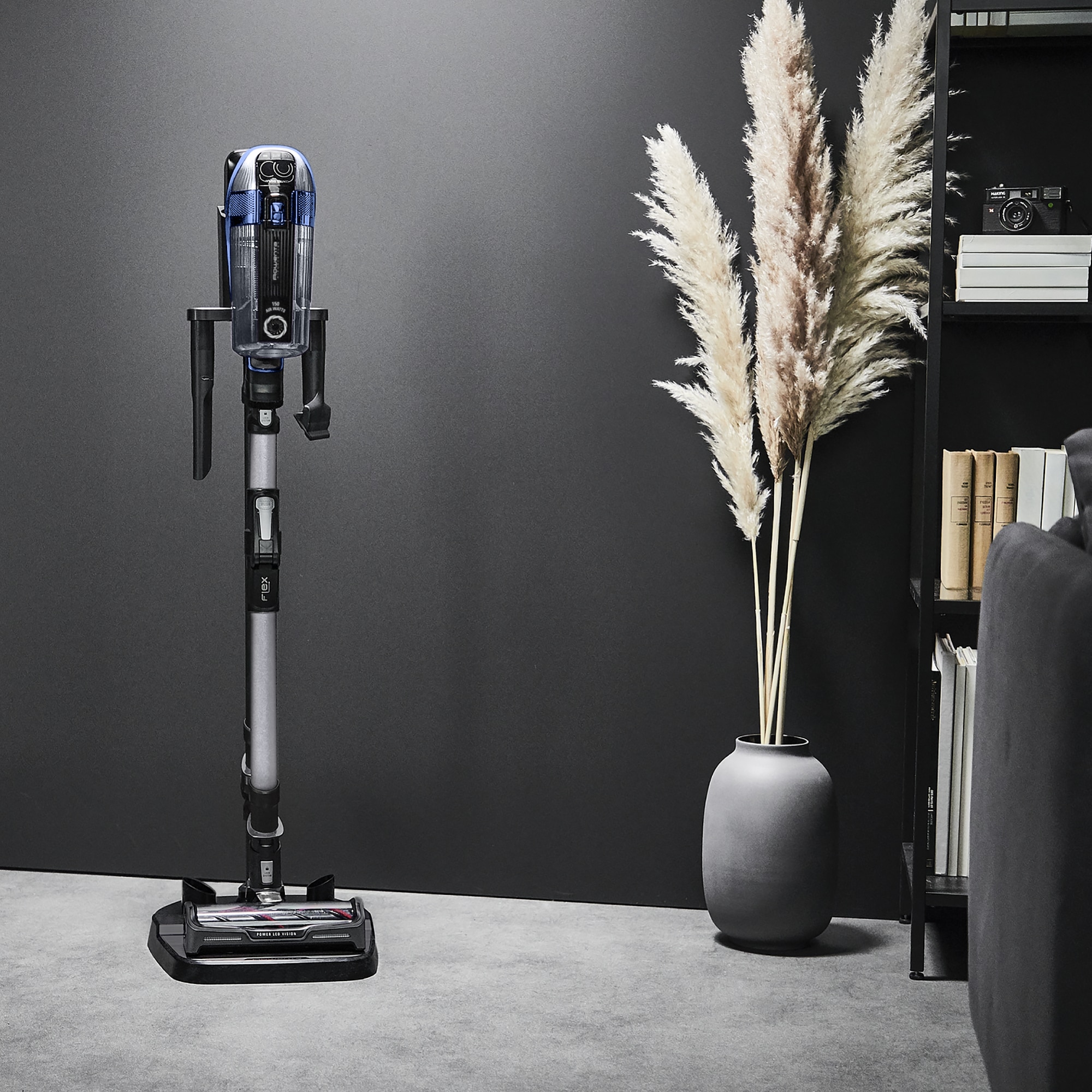 Aspirator vertical Rowenta cu mop X-Force Flex 14.6 Aqua RH99C3WO 480W 0.4L Albastru Negru