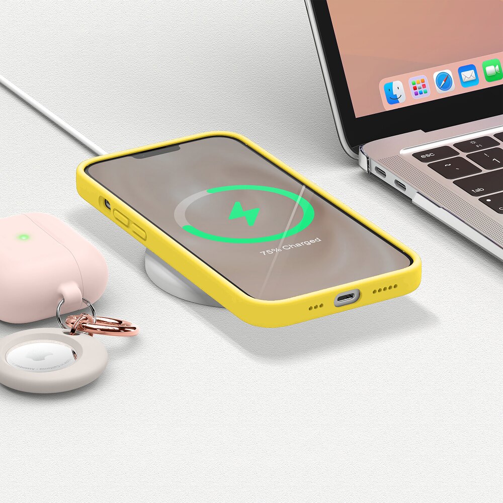 Husa CASEY STUDIOS™ pentru Apple iPhone 13 Pro, Soft Silicone Premium, Microfibra in Interior, Yellow, de Protectie, Ultra Slim, pentru Incarcare Wireless, Margini Ridicate pentru Protectia Ecranului si a Camerelor