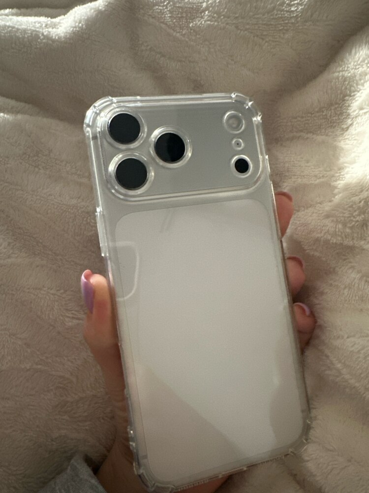 Husa protectie Mat-Tech compatibila cu iPhone 17 Pro Max, Margini ridicare camera, Colturi anti-soc, Decupaje Precise, Rezistenta la impact, Transparenta