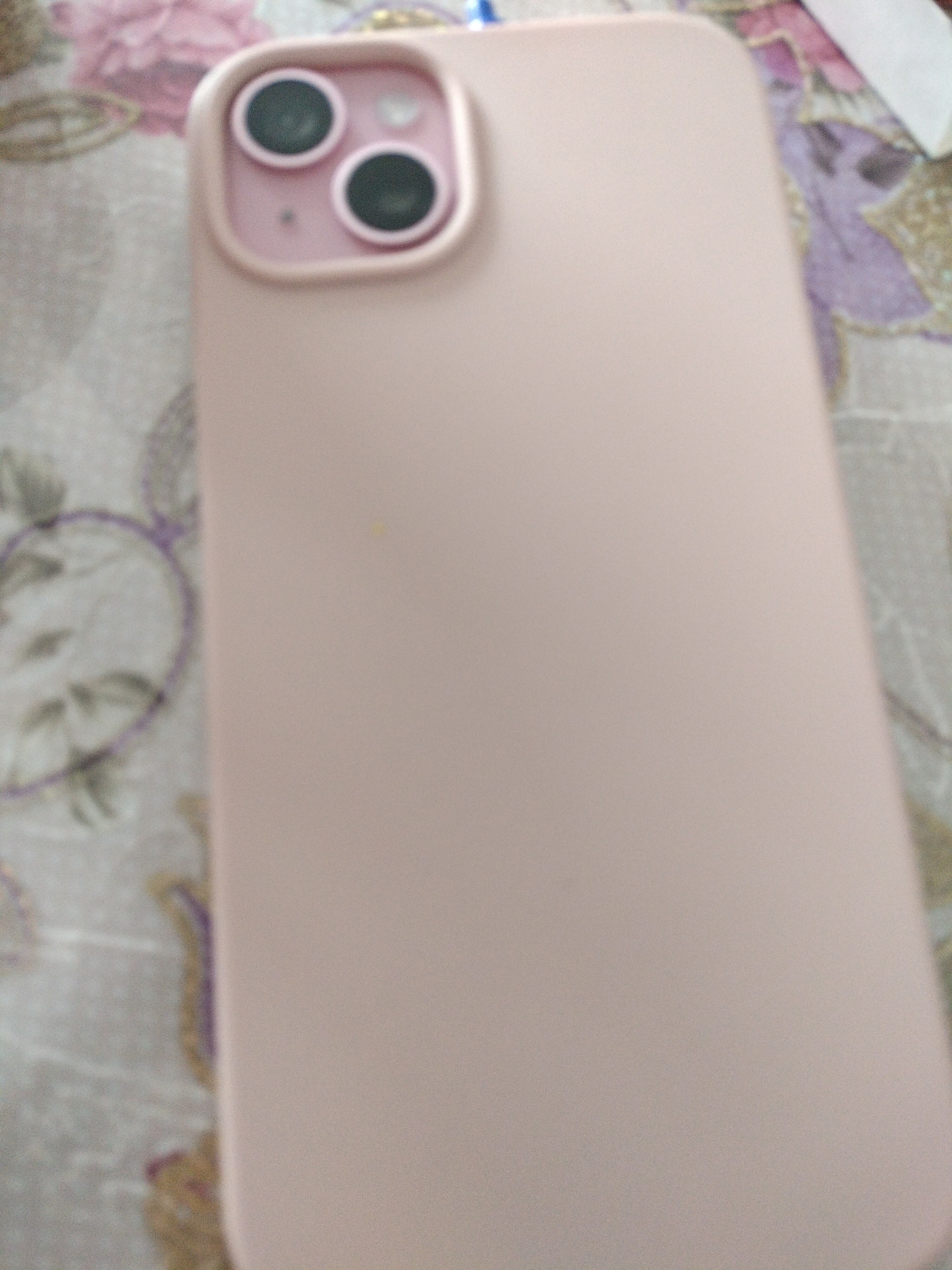 Husa CASEY STUDIOS™ pentru Apple iPhone 15 Plus, Soft Silicone Premium, Microfibra in Interior, Light Lilac, de Protectie, Ultra Slim, pentru Incarcare Wireless, Margini Ridicate pentru Protectia Ecranului si a Camerelor