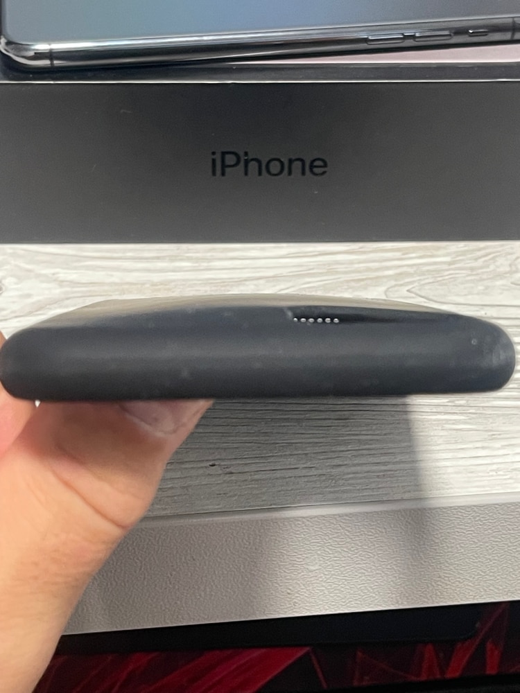 Husa CASEY STUDIOS™ compatibila cu iPhone 11 Pro Max, Soft Silicone Premium, Microfibra in Interior, Light Lilac, de Protectie, Ultra Slim, pentru Incarcare Wireless, Margini Ridicate de Protectia Ecranului si a Camerelor