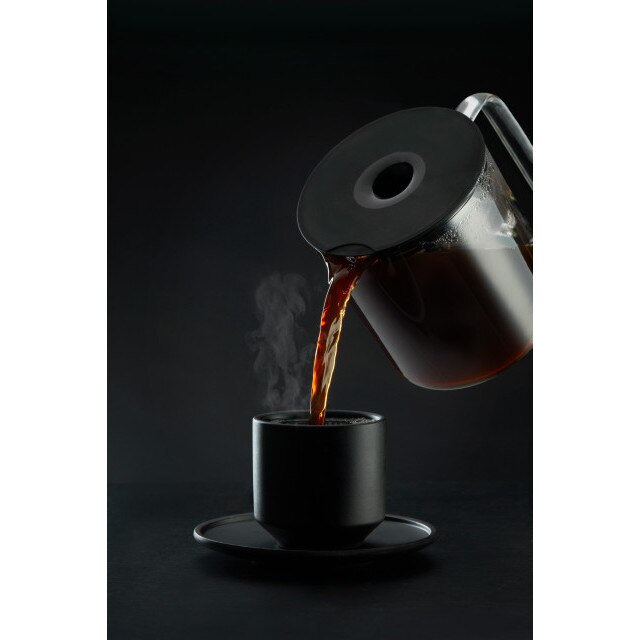 Cafetiera Wilfa Performance WSPL-3B, Temperatura constanta 94°C, 1800W, 1,25 L, 10 cesti, Mentinere cald 40 min, Control debit apa, Negru
