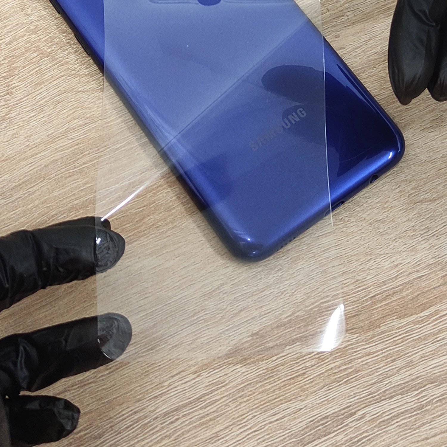 Folie de protectie pentru Samsung Galaxy Z Fold7 – apgo Skins, protectie pentru partea din spate a telefonului, autocolant lucios, anti-zgarieturi, hidrogel, full glue