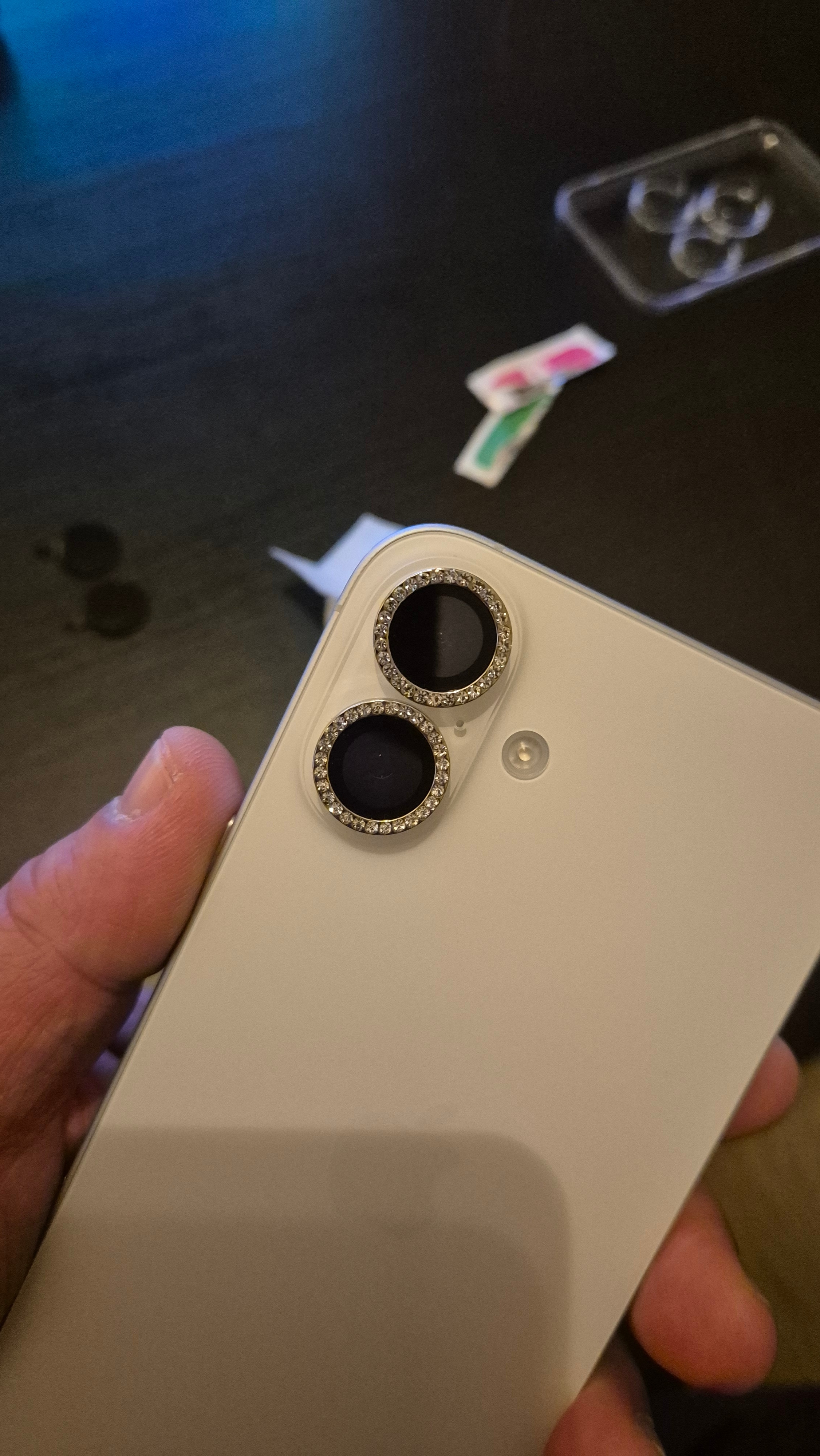 Folie Camera cu Strasuri, Individuala, Compatibila iPhone 16 Plus, Sticla, Negru