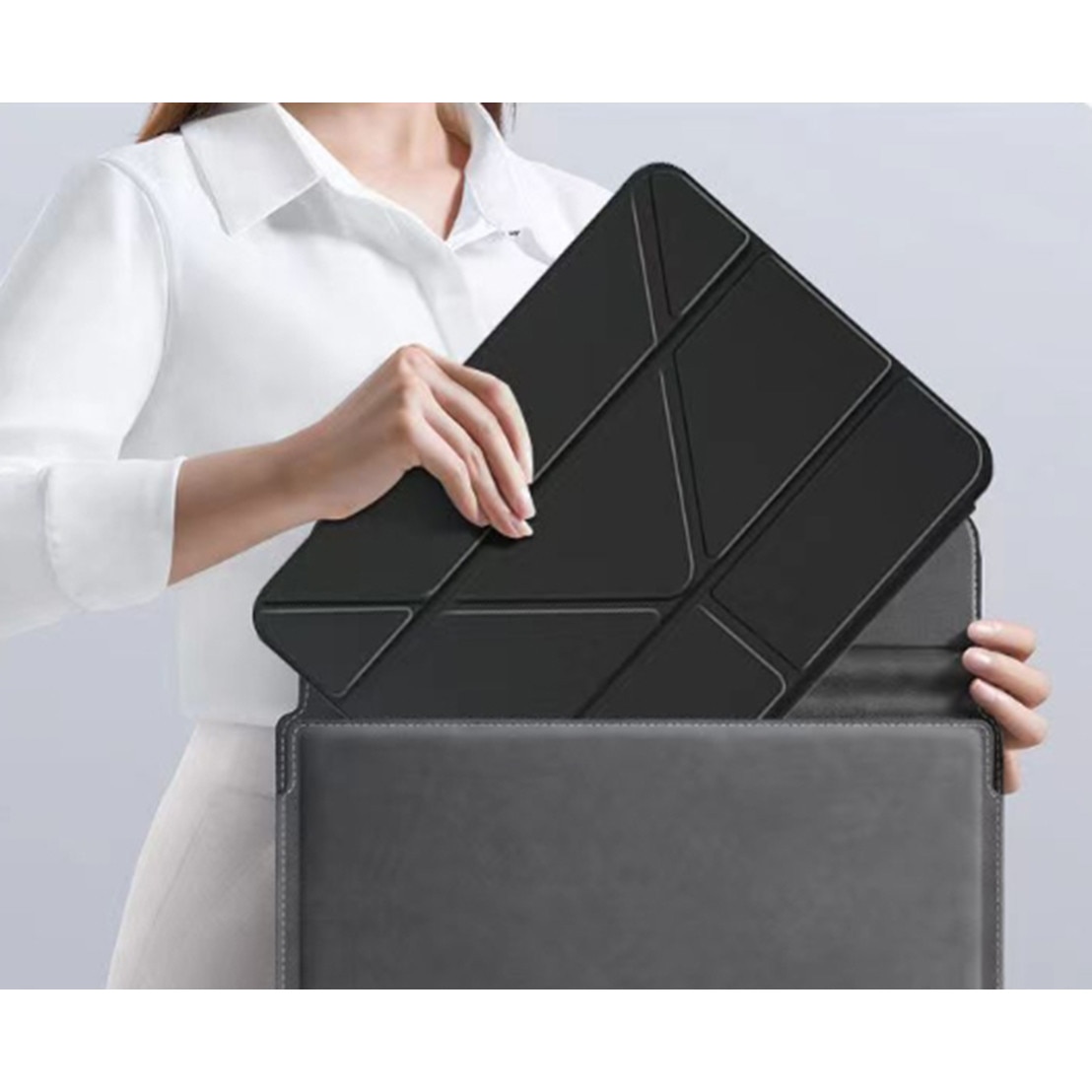 Husa tableta, pentru Samsung Galaxy Tab A9+, Triple Fold in forma de Y Design, Multi unghi, de piele pentru tablete cu slot pentru stilou, Trezire automata / somn，Negru, Transparent