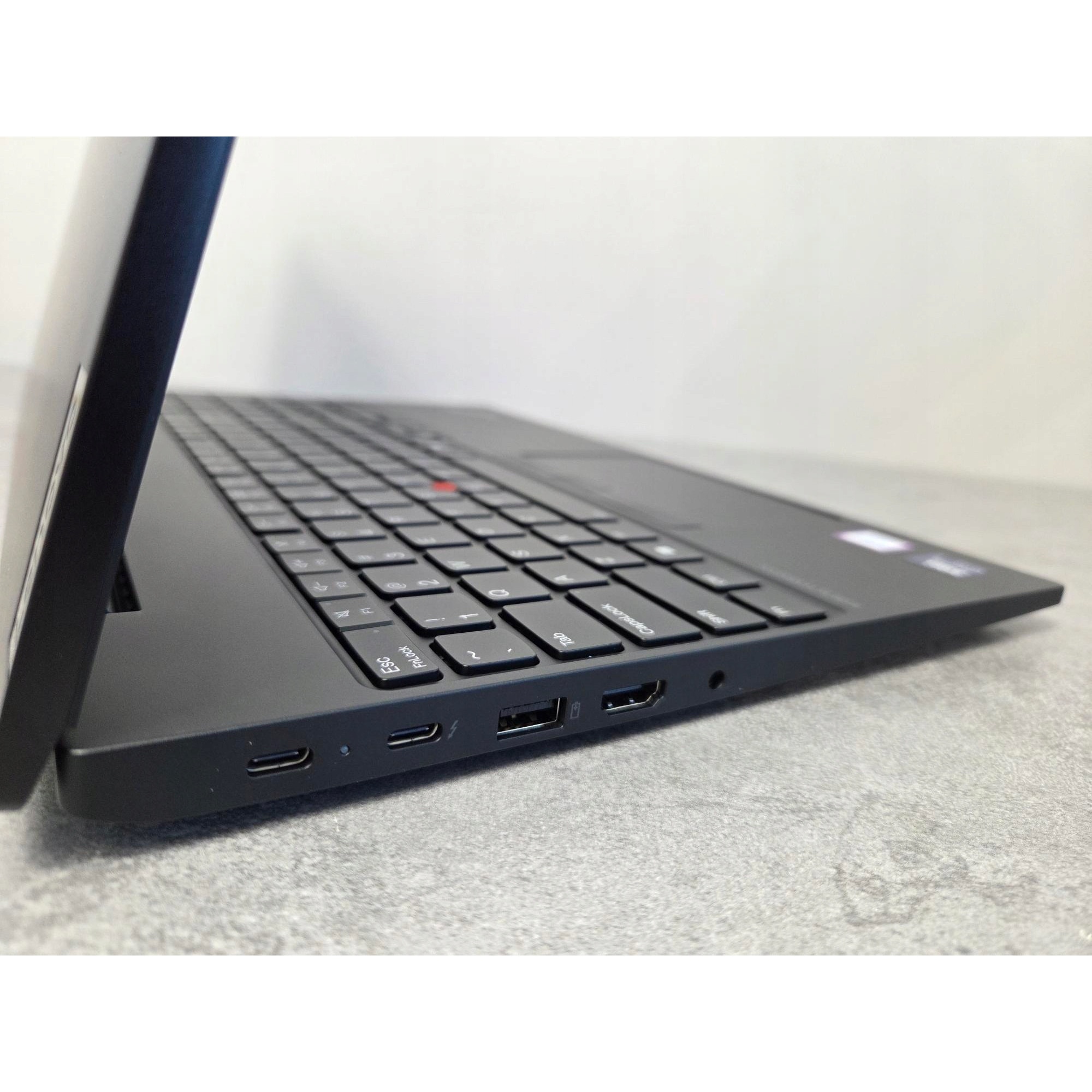 Laptop Lenovo ThinkPad E16 Gen 2, Intel Core Ultra 7 155U, 32GB RAM, 1TB SSD, 16" FHD IPS, Windows 11 Professional, 1,81kg