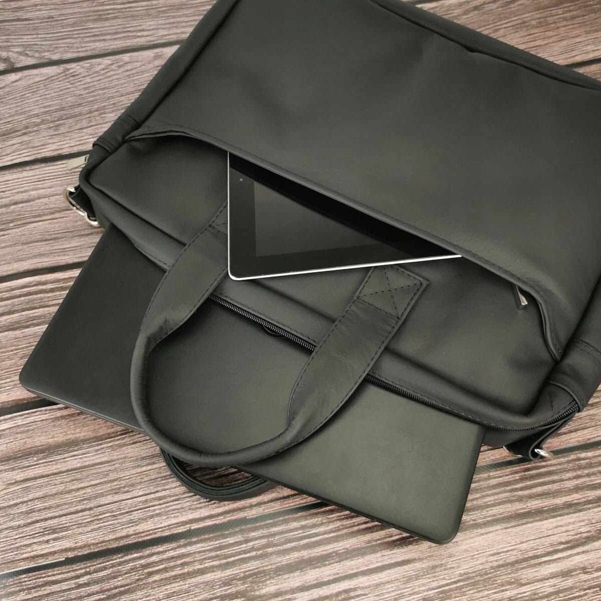 Geanta laptop 17", neagra, pentru barbati