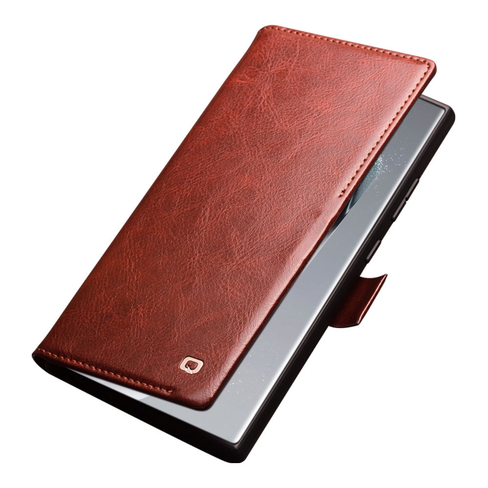 Husa pentru Samsung Galaxy S25 Ultra, Qialino Magnetic Classic Wallet, din piele naturala fina, inchidere sigura magnetica, tip carte, cu buzunare carduri si bani, culoare Maro coffee