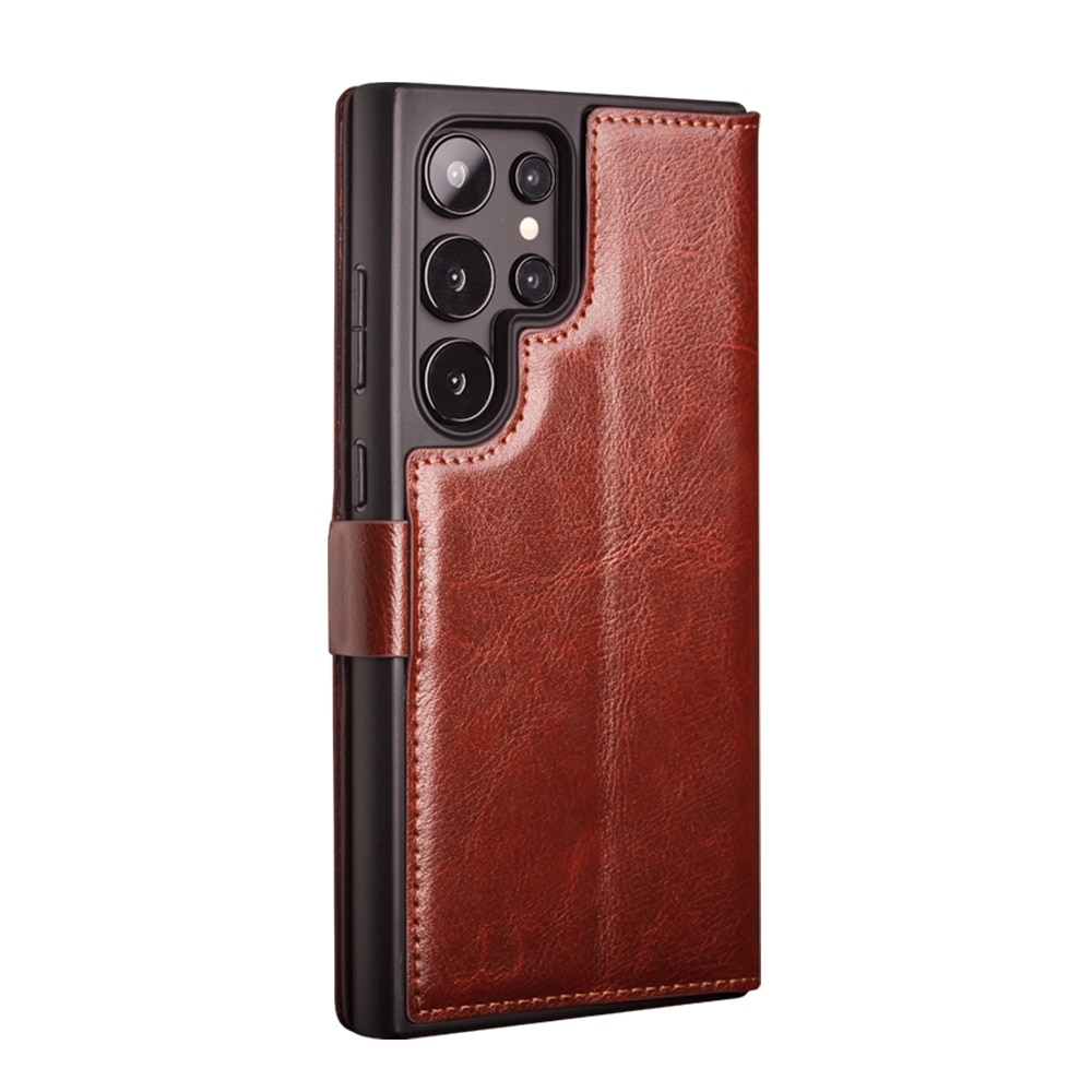 Husa pentru Samsung Galaxy S25 Ultra, Qialino Magnetic Classic Wallet, din piele naturala fina, inchidere sigura magnetica, tip carte, cu buzunare carduri si bani, culoare Maro coffee