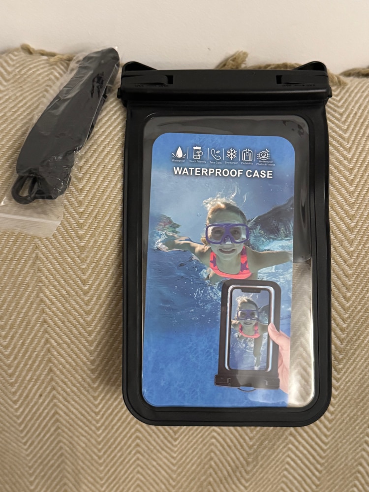 ToyTails Husa Waterproof Universala IPX8, Dubla Protectie - Geanta Rezistenta la Apa pentru Inot, Telefoane cu Ecran Mare pana la 7,5 Inch, negru
