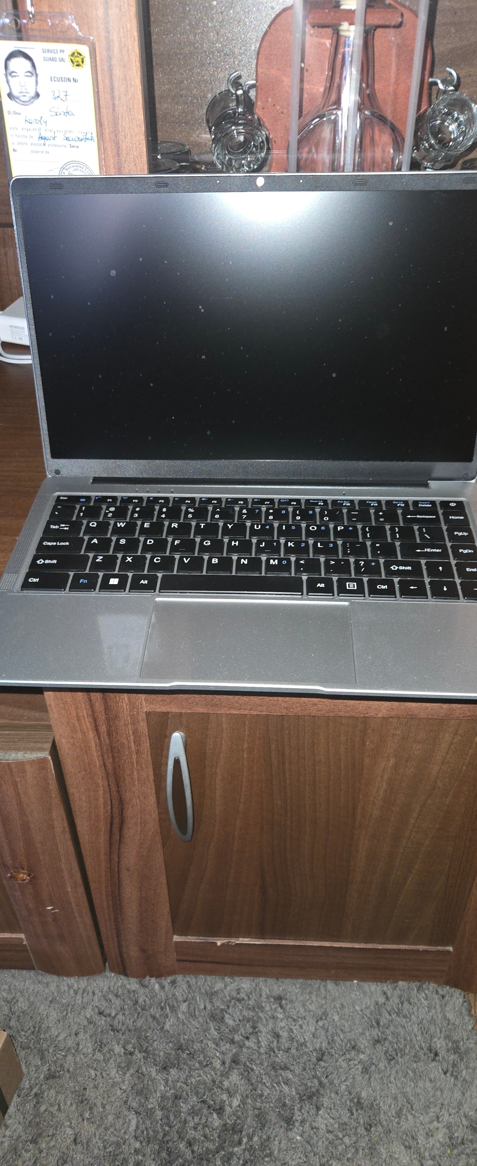 Laptop 14" cu procesor Intel Celeron N4120, 8GB RAM, 256GB SSD, 1920*1080 FHD, Windows 11 Pro, Intel® UHD Graphics 600, 5GHz Wifi, 5000mAh, Argintiu