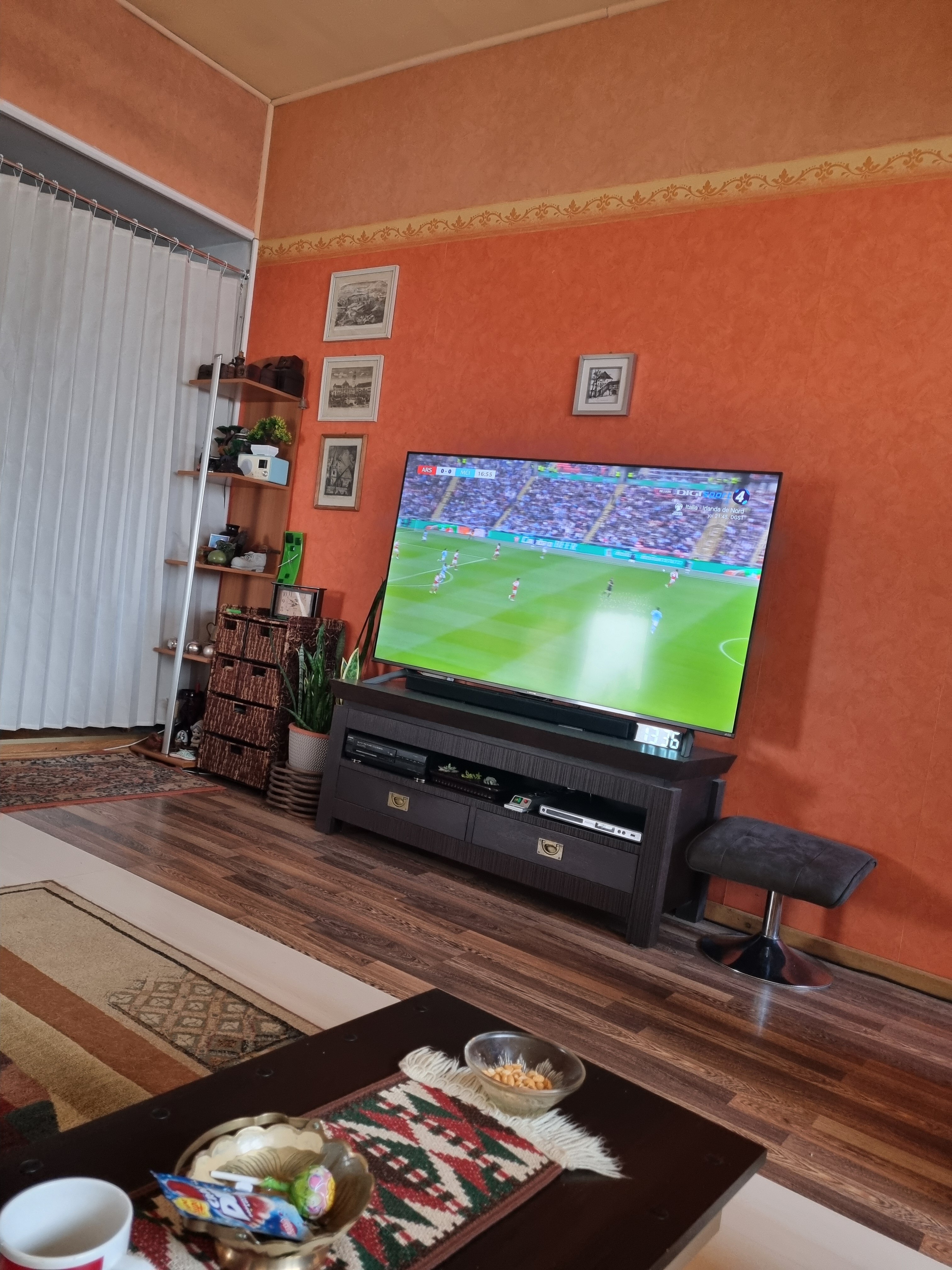 RESIGILAT: Televizor Xiaomi QLED A Pro, 139 cm, Smart Google TV, 4K Ultra HD, Clasa F ( Model 2024 )