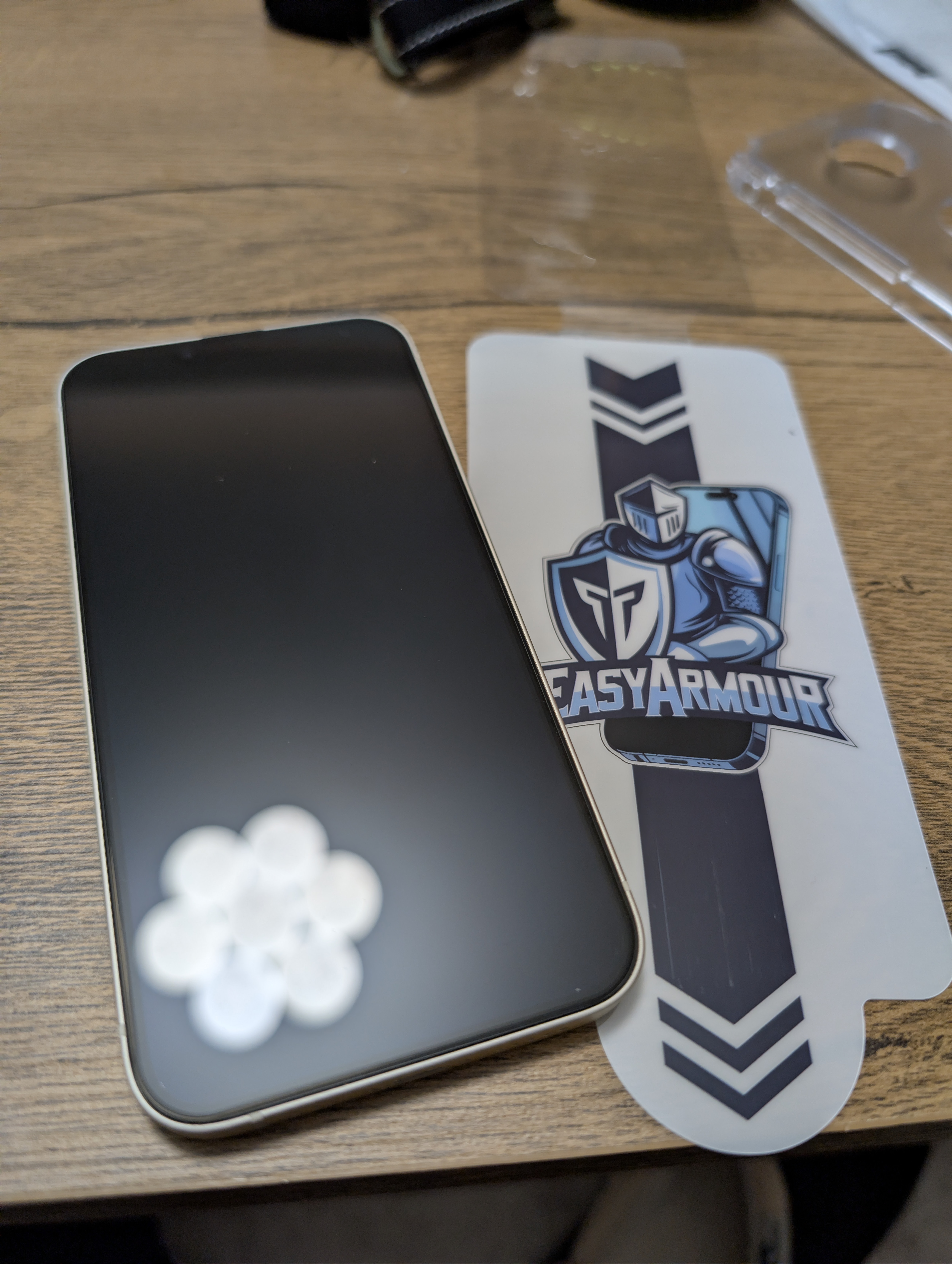 Folie Sticla Ecran cu Kit Montare Inclus, pentru iPhone 13, Aplicare Usoara Fara Bule, duritate 9H, EasyArmour