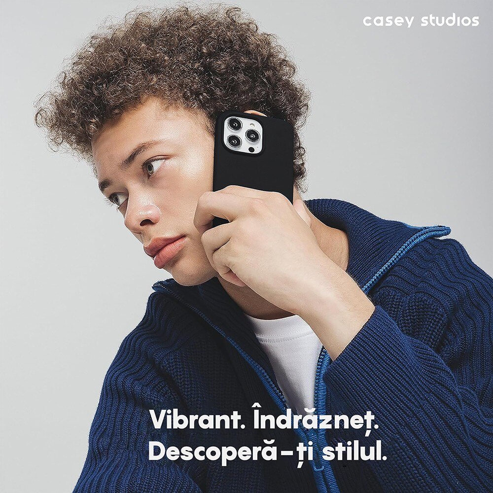 Husa CASEY STUDIOS™ pentru Apple iPhone 15, Soft Silicone Premium, Microfibra in Interior, Negru, de Protectie, Ultra Slim, pentru Incarcare Wireless, Margini Ridicate pentru Protectia Ecranului si a Camerelor