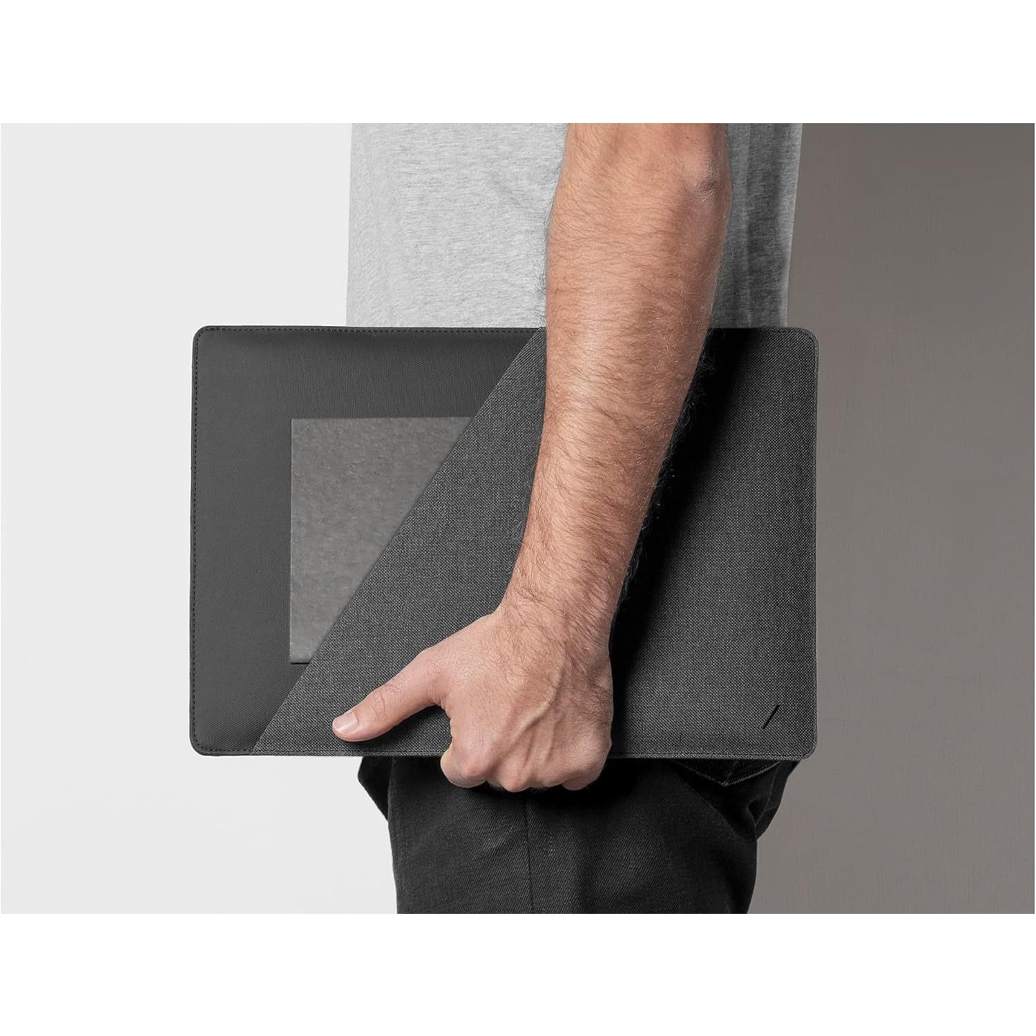 Etui laptop, Stow Slim, pentru MacBook Pro 15-16", material textil, magnet, nou
