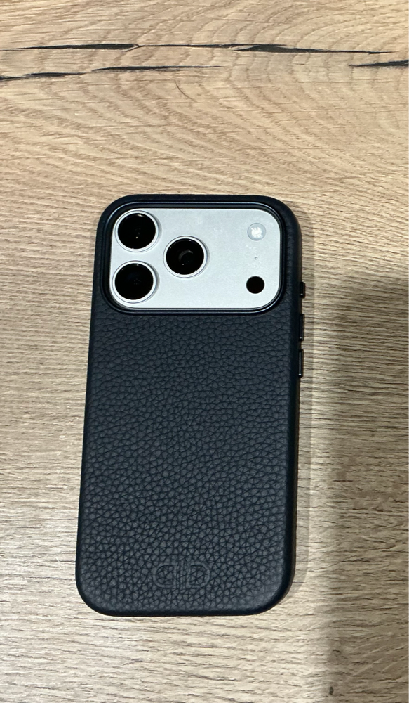 Husa Daden din piele naturală pentru iPhone 17 Pro, Magsafe, protecție Action Button, Mov, handmade