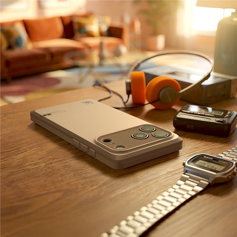 Husa Spigen Classic LS cu MagSafe compatibila cu iPhone 17 Pro, Stone