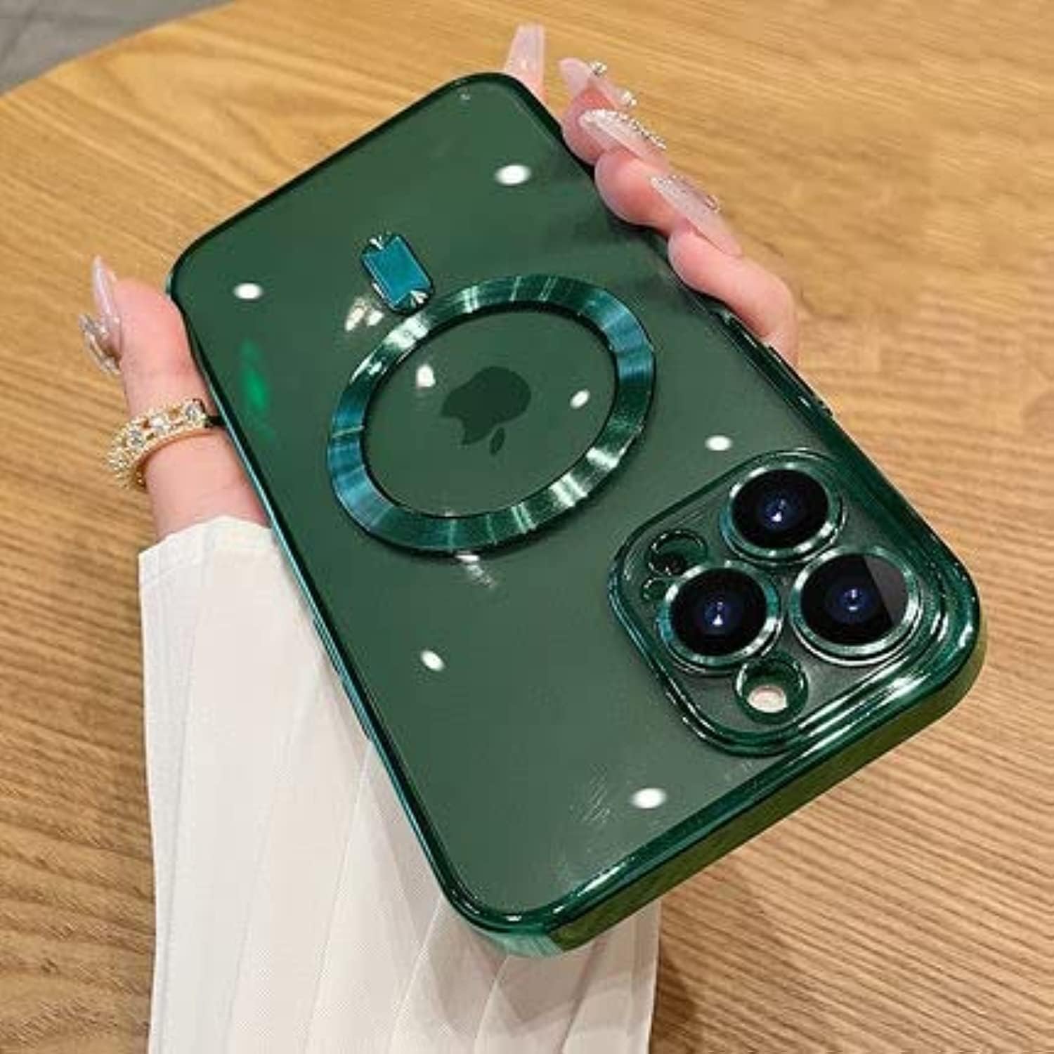 Husa din silicon cu margini metalizate Ultra-Soft, Luxury Magsafe, compatibila cu iPhone 11 Pro / Verde