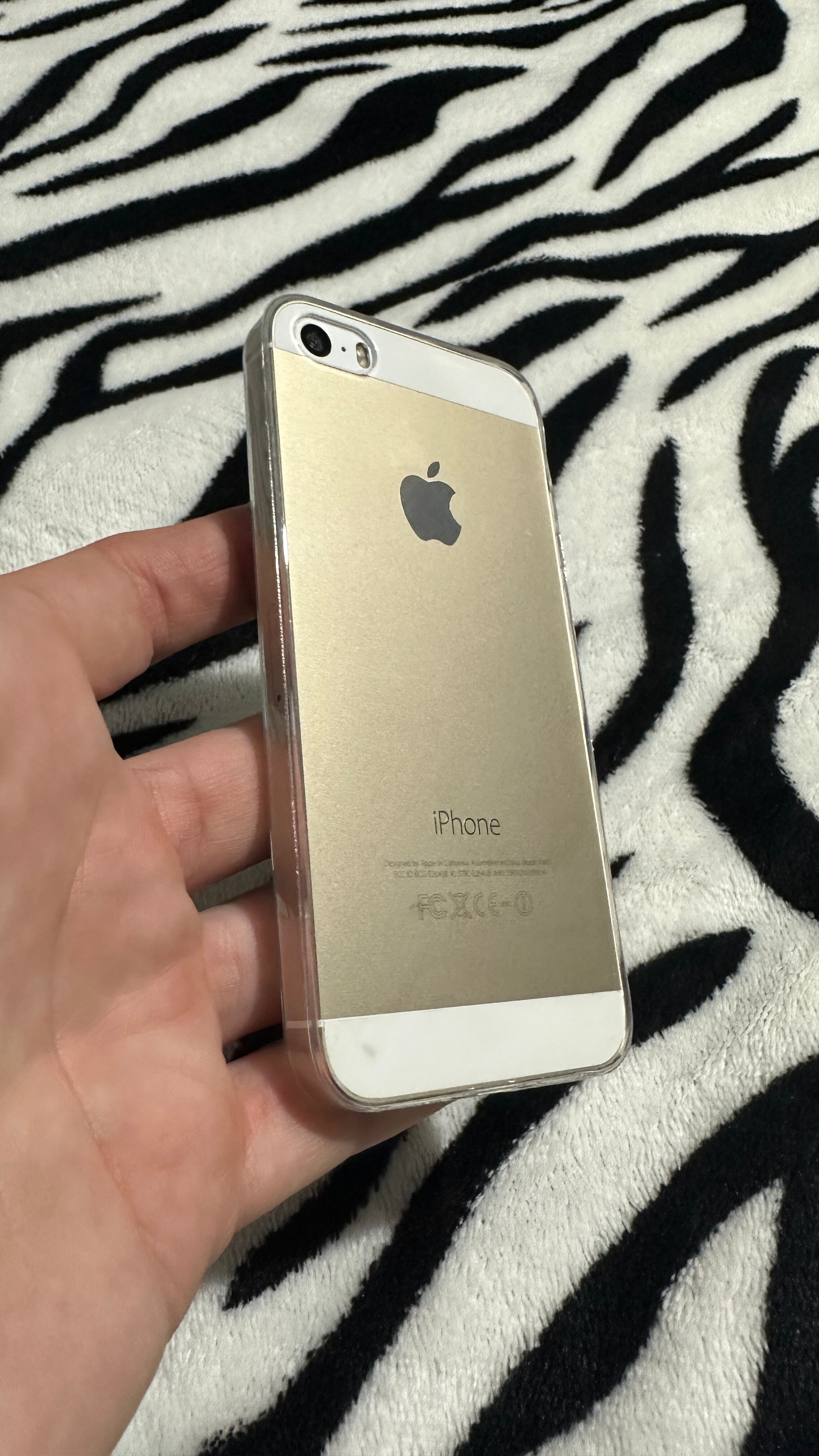 Husa Pentru iPhone SE / 5s / 5, Ultra Slim 0.5mm, Transparent