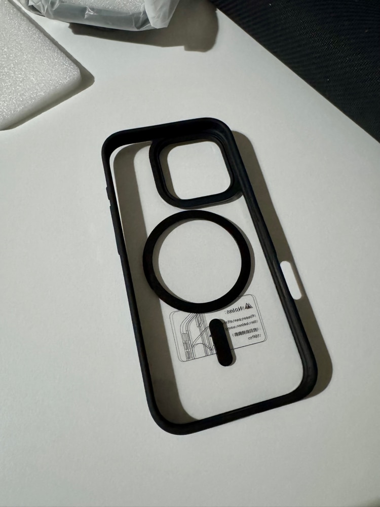 Husa de protectie, pentru Apple iPhone 16 Pro, incarcare MagSafe, protectie si aspect premium, model Honor, negru