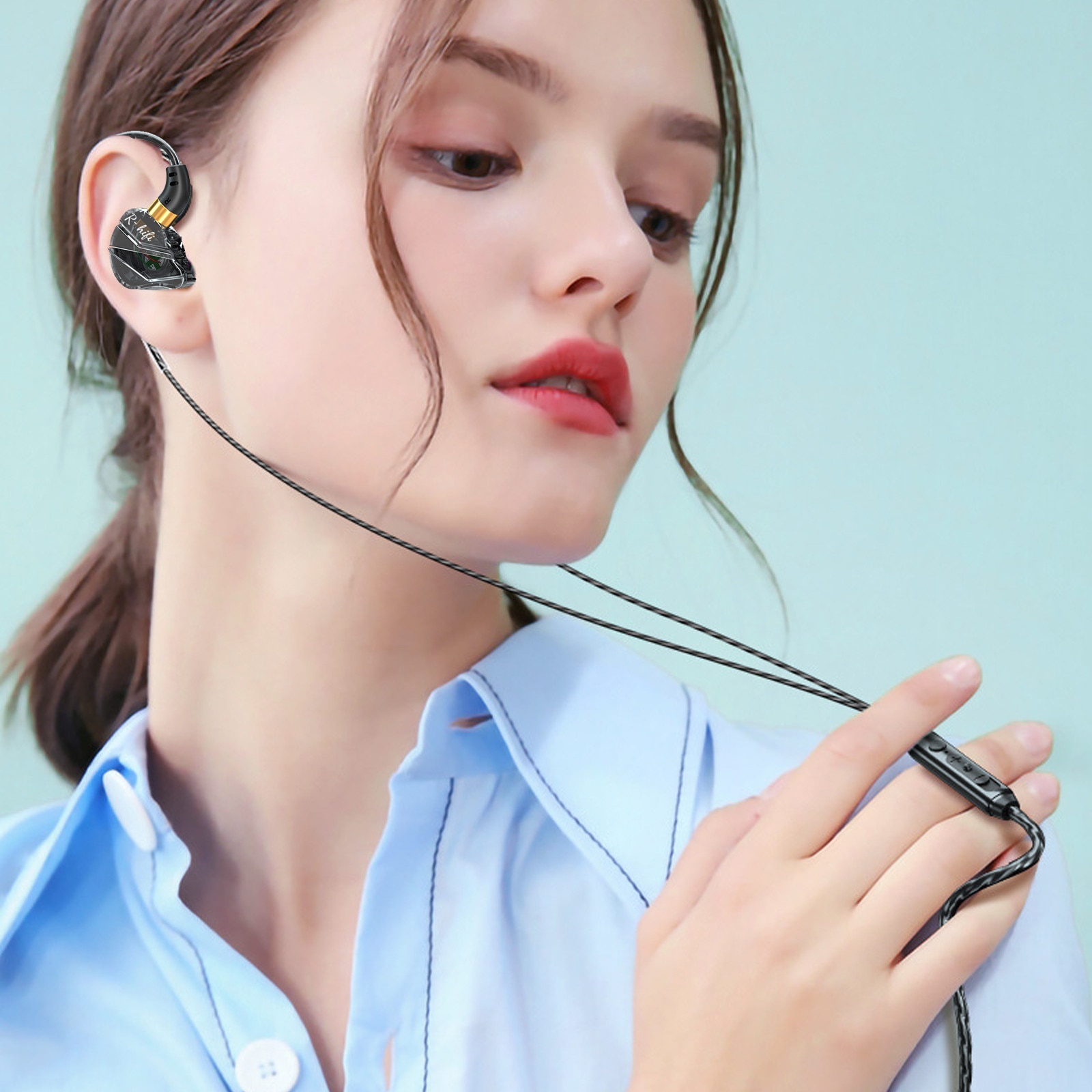 Casti fir Type-C cu microfon, Casti In-Ear Cu Fir, Zggzerg, control volum inline, design ergonomic in ureche, compatibile cu smartphone-uri Android, tablete, laptopuri, TPE, 1.2 m, Negru