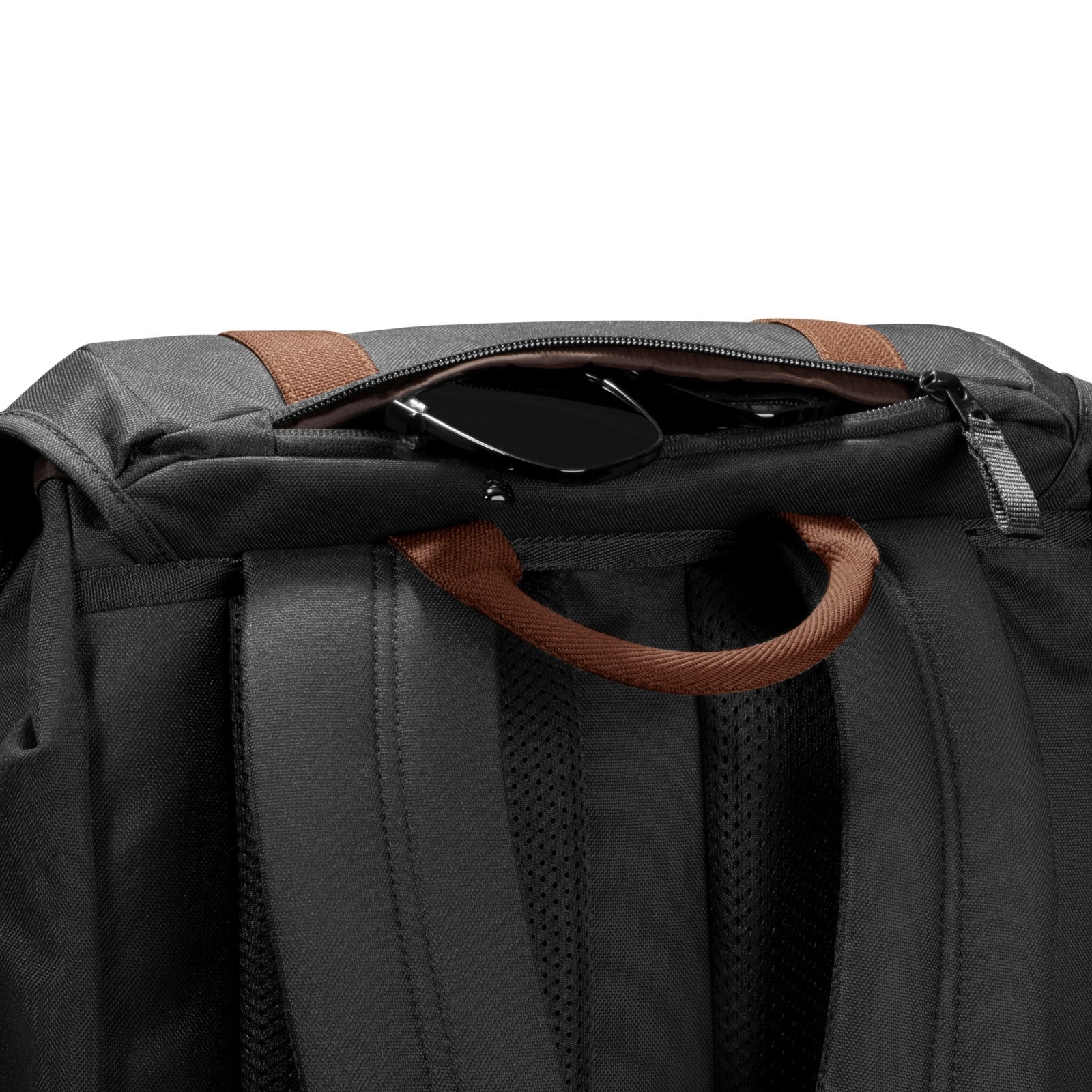 Rucsac TomToc Vintpack-TA1, 15.6", capacitate 22L, stil vintage, material rezistent apa, fermoare YKK, catarame Duraflex, compartiment laptop protejat, acces lateral rapid, chinga troler, buzunare smart, negru, design urban