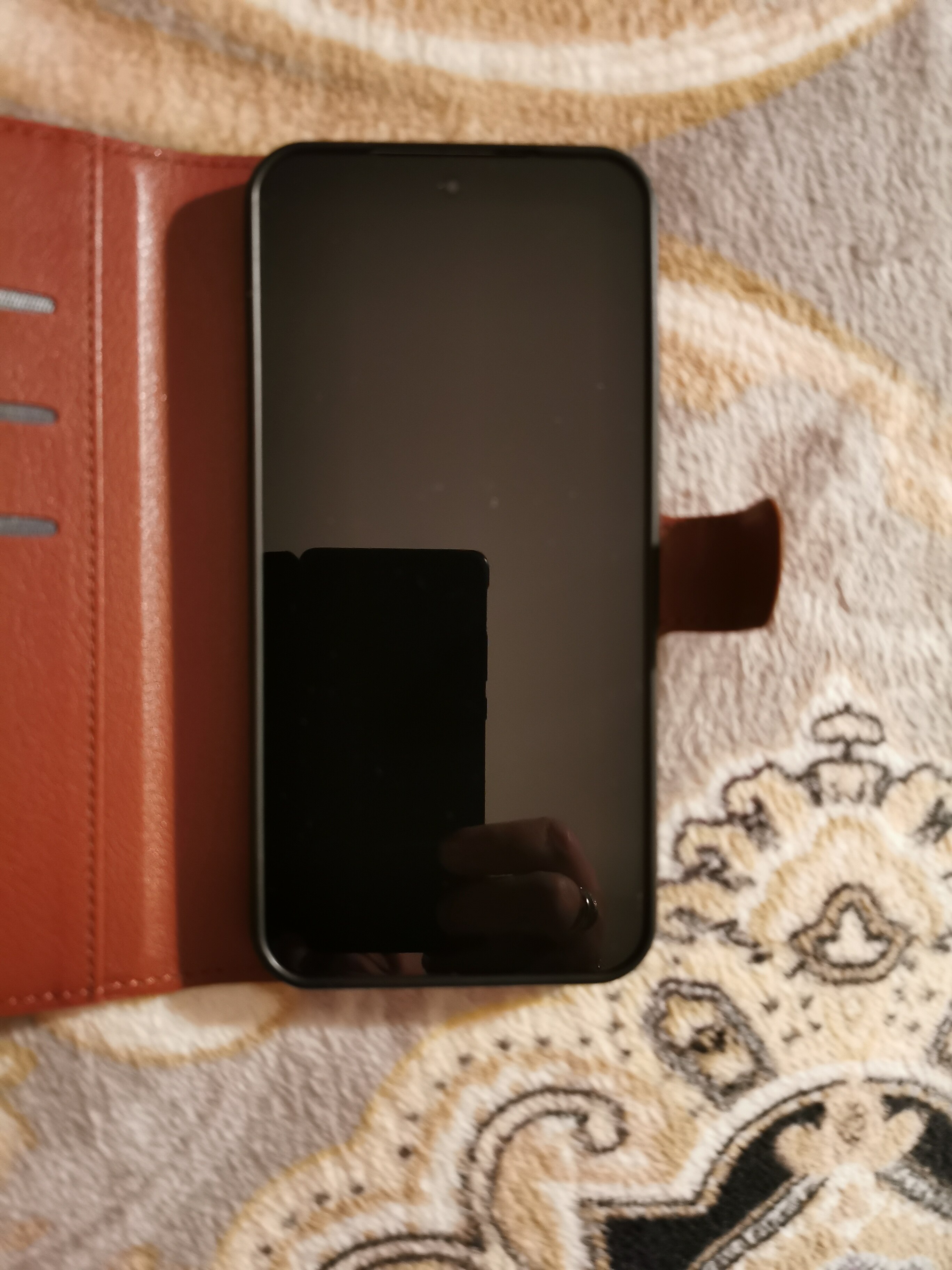 RESIGILAT: Telefon mobil Xiaomi 15T Pro, 12GB RAM, 256GB ROM, 5G Black + Woven Strap Ring Stand