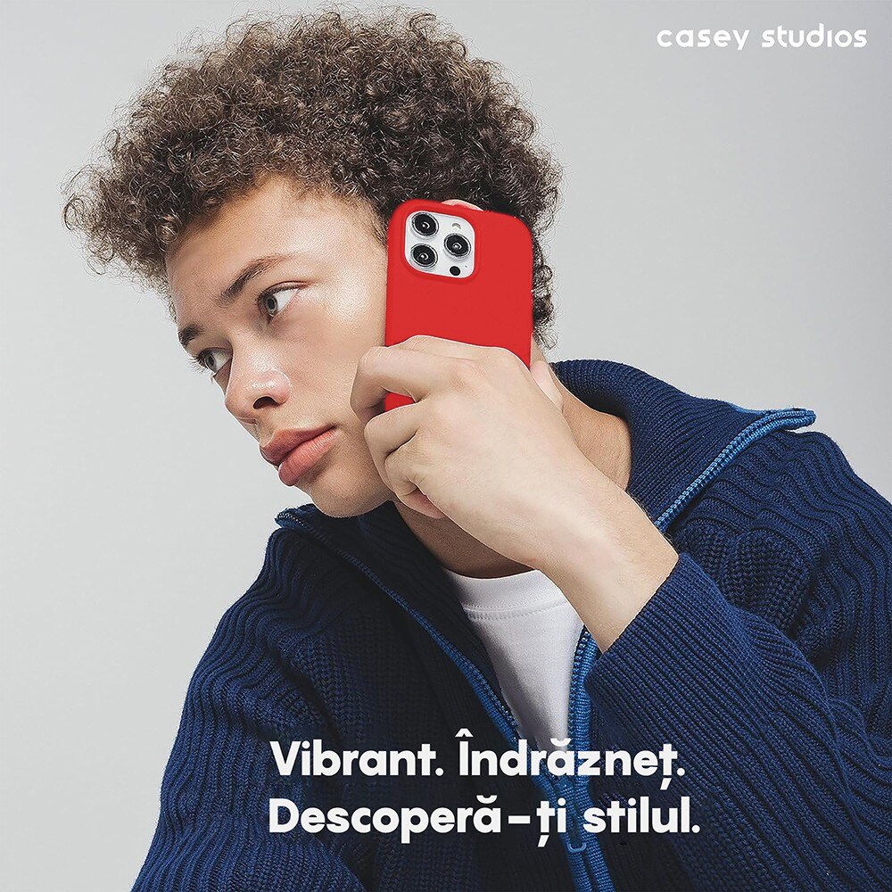 Husa CASEY STUDIOS™ pentru Apple iPhone 15 Pro Max, Soft Silicone Premium, Microfibra in Interior, Rosu, de Protectie, Ultra Slim, pentru Incarcare Wireless, Margini Ridicate pentru Protectia Ecranului si a Camerelor