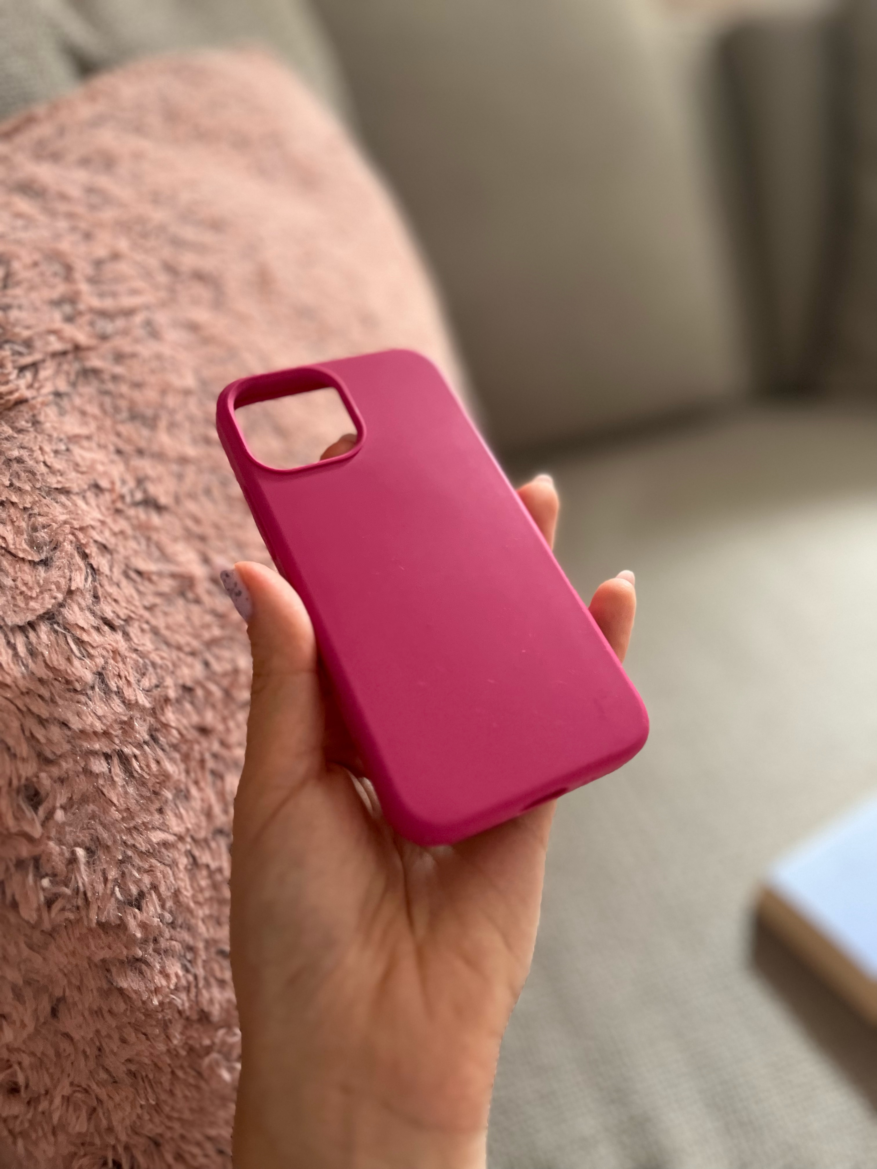 Husa CASEY STUDIOS™ compatibila cu iPhone 13 Mini, Soft Silicone Premium, Microfibra in Interior, Light Purple, de Protectie, Ultra Slim, pentru Incarcare Wireless, Margini Ridicate de Protectia Ecranului si a Camerelor