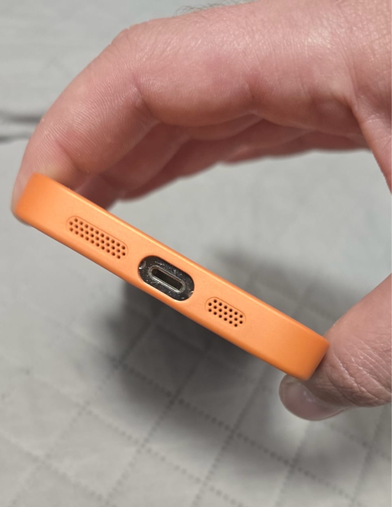 Husa Pentru iPhone 14 ProMax, Compatibila MagSafe, Protectie Camera, Look Metalic, Culoare Albastru