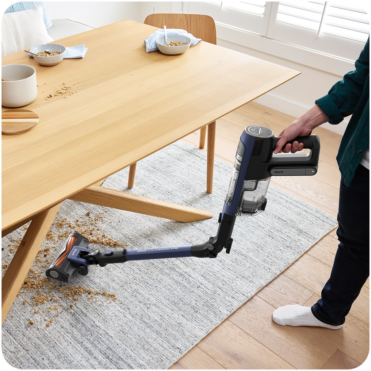 Aspirator vertical fara fir 3in1 Shark IA3241EUT, DetectClean & Empty Pet Flexology, 350W, 18V, autonomie 60 min, statie golire 3in1 Anti-Odour, 0.5L, Dirt/Floor/Edge Detect, DirectionDetect, CleanSense IQ, Anti-Hair Wrap, filtru HEPA, albastru, Shaek