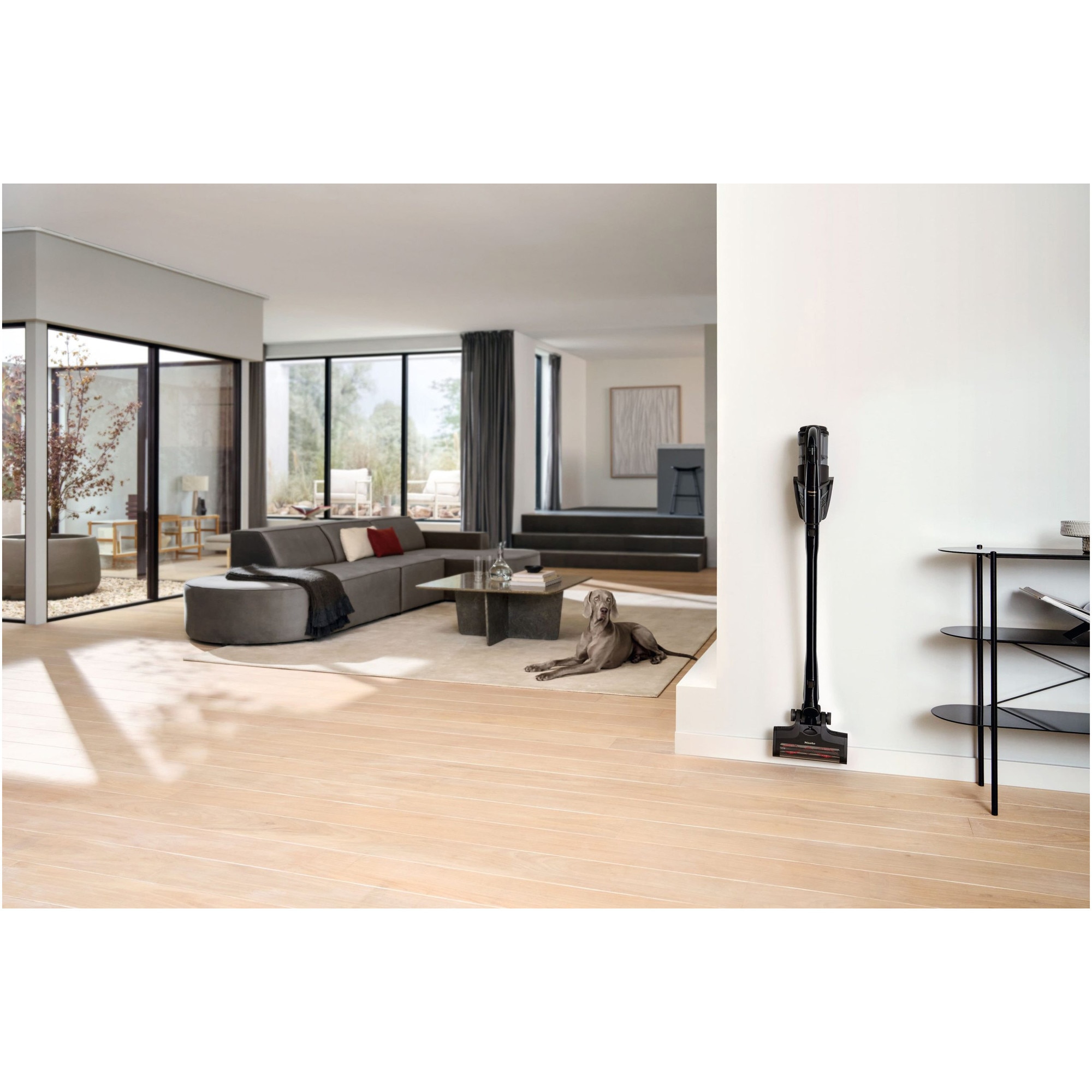 Aspirator vertical Miele Triflex HX3 Cat and Dog, 3 in 1, 25,2 V, 0,5 l, autonomie 70 min, Negru Obsidian
